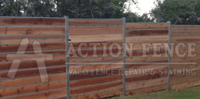 Horizontal boards galvanized welded picket fence